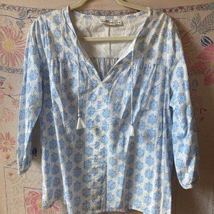 Vineyard Vines Light Blue and White Blouse